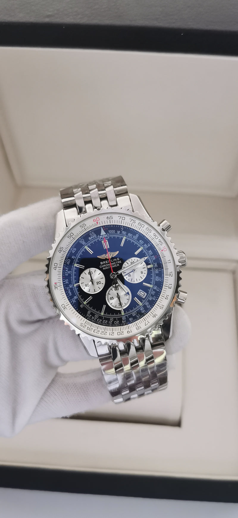 Breitling Navitimer
